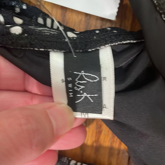 Ris-k Paradise One Piece Women's Swimsuit Black size M NWT - Picture 6 of 8